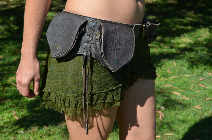 4 Leaf Pocket Belt